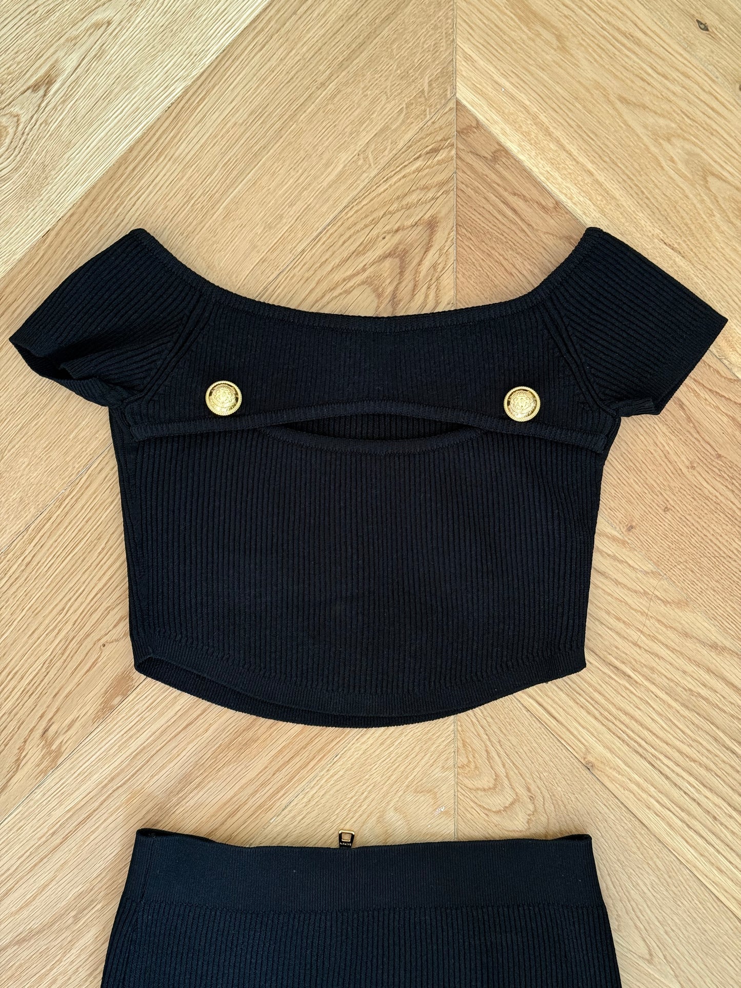 Balmain Black Off-the-shoulder Cropped Tank Top