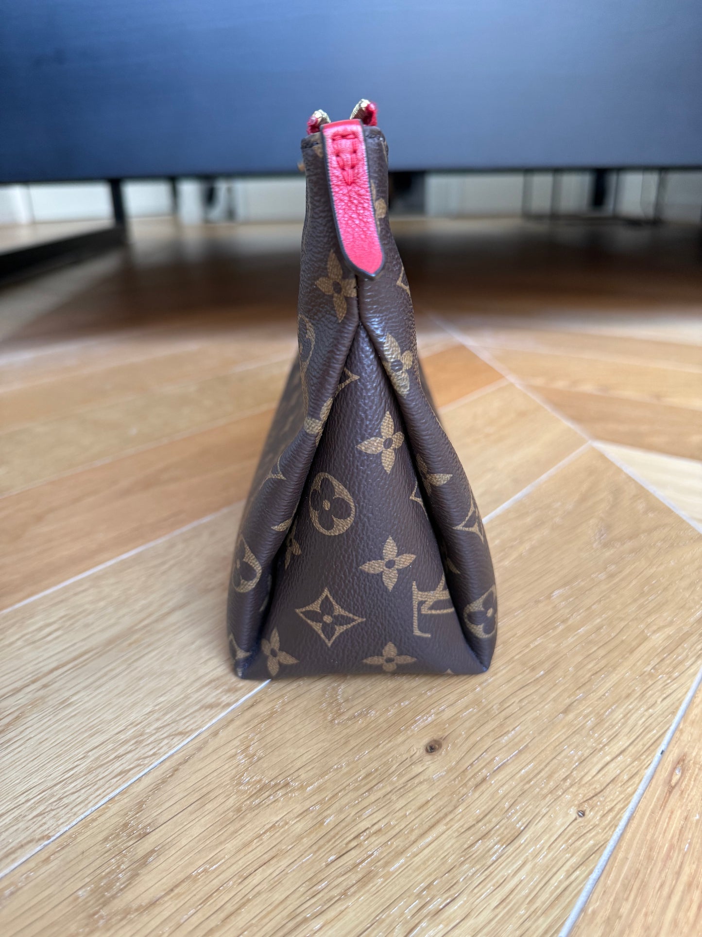 Louis Vuitton Toiletry Pouch 26