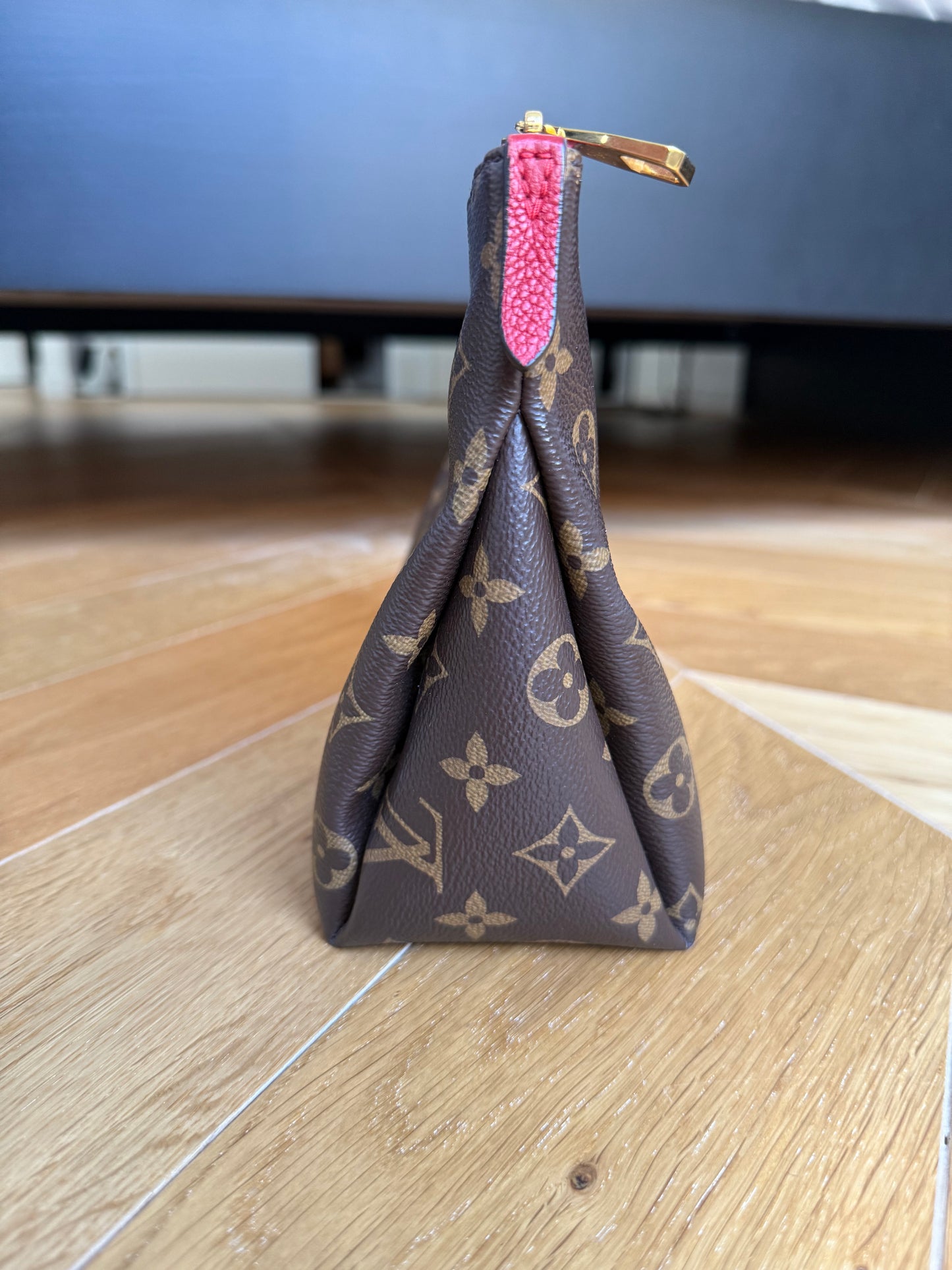 Louis Vuitton Toiletry Pouch 26