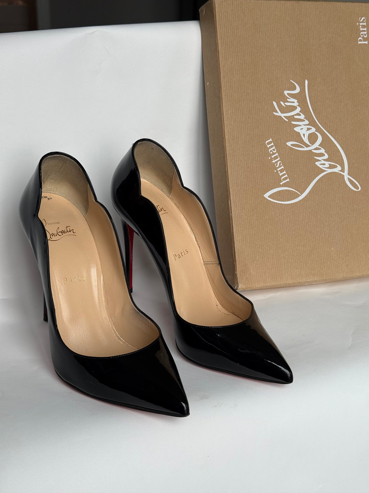 Christian Louboutin Hot Chick